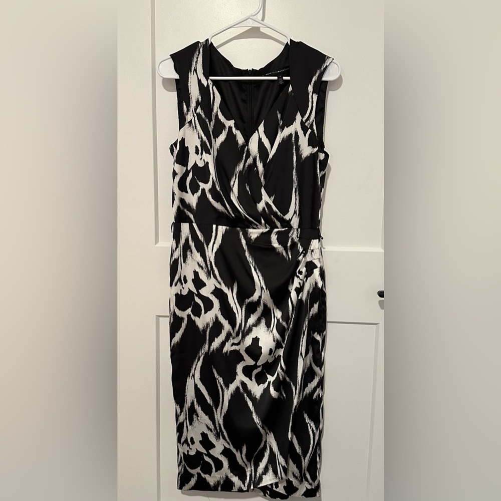 White House Black Market Patterned Faux Wrap Dress - Picture 10 of 12